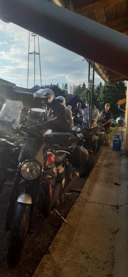 Penzion U Draci Skaly Hotel Svojse Buitenkant foto