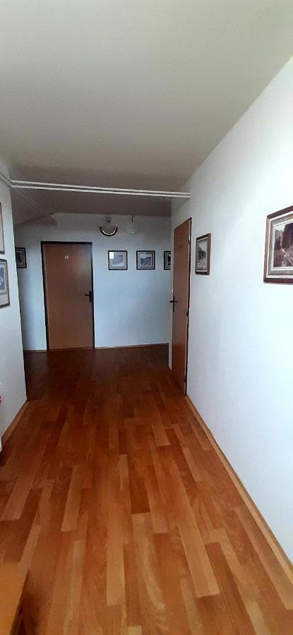 Penzion U Draci Skaly Hotel Svojse Buitenkant foto